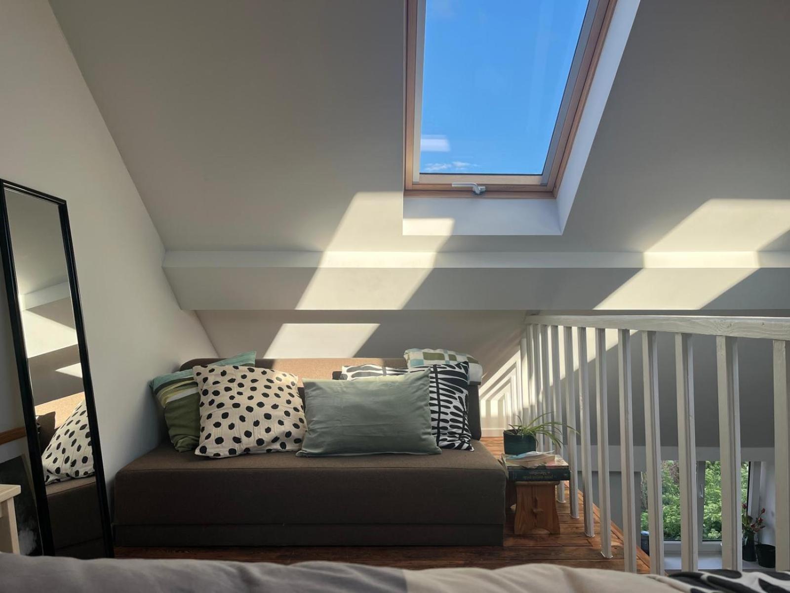 Cosy La Citadelle Private Duplex Homestay Namur